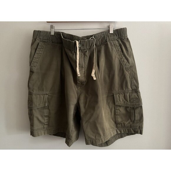 Tommy Bahama Survivor Olive Green Elastic Waist Shorts Men’s  Cargo Shorts 2X - Picture 1 of 10
